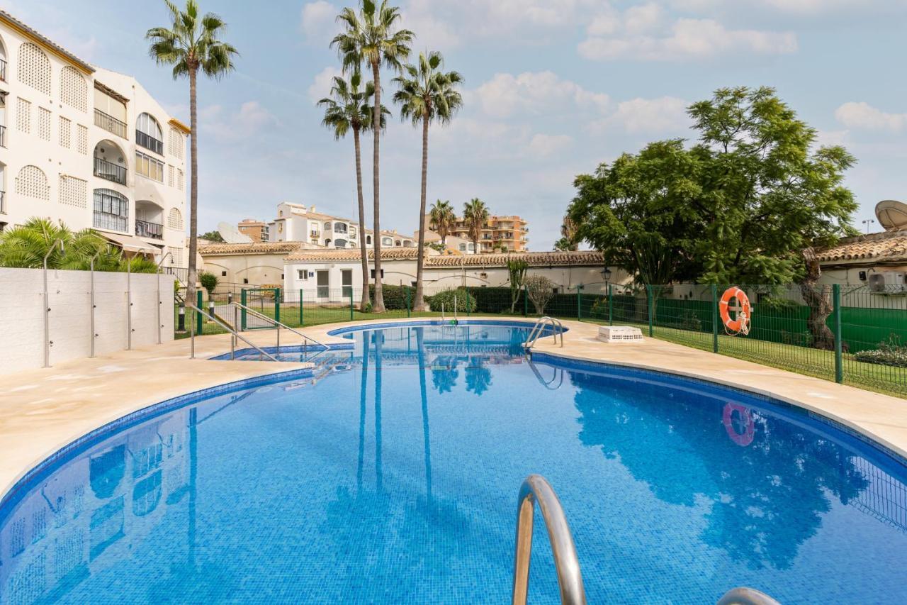 Lovely Apartment Next To The Beach Torremolinos Zewnętrze zdjęcie